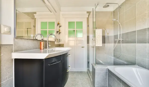 Shower and tub installation Fort Walton Beach FL